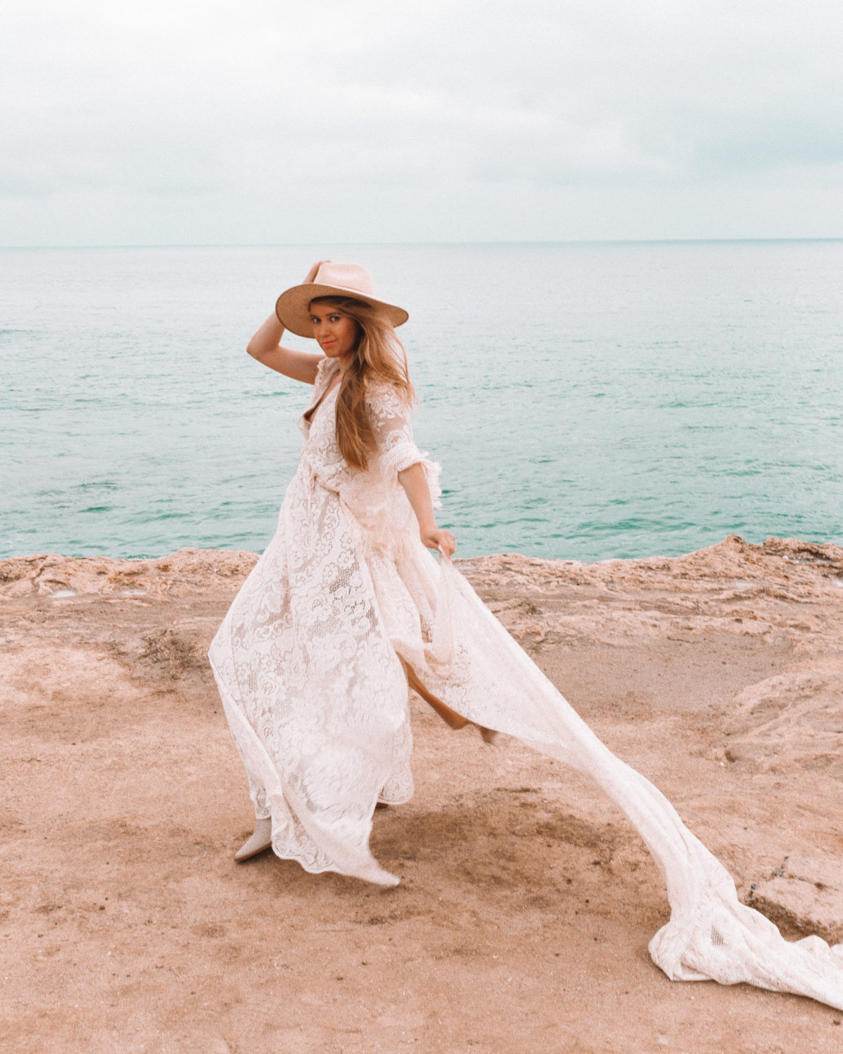 Sunset Cliffs Bohemian Bridal Styled Shoot | Love Jen Marie