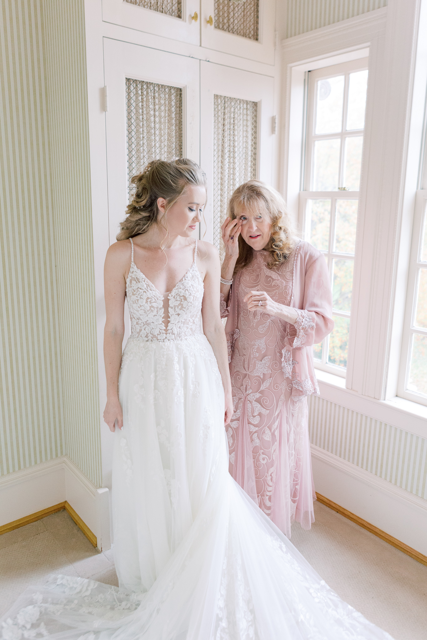 Our Wedding Part I: Getting Ready and First Look | Love Jen Marie